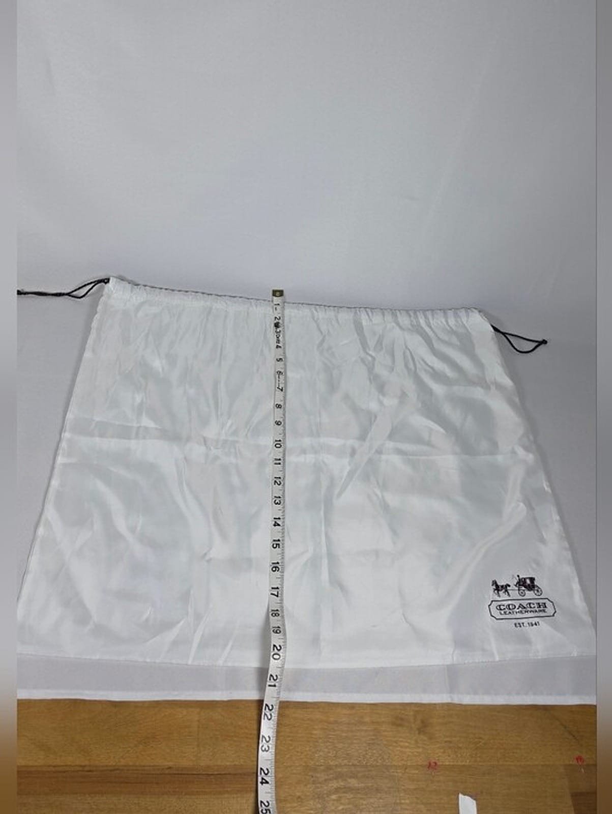 2048 057863bd 25f6 4887 b919 9d1160b26a37 1781590615777 2576354.jpeg Coach Authentic Replacement Dust Bag Oversized White Sateen 23.5" x 19.5"