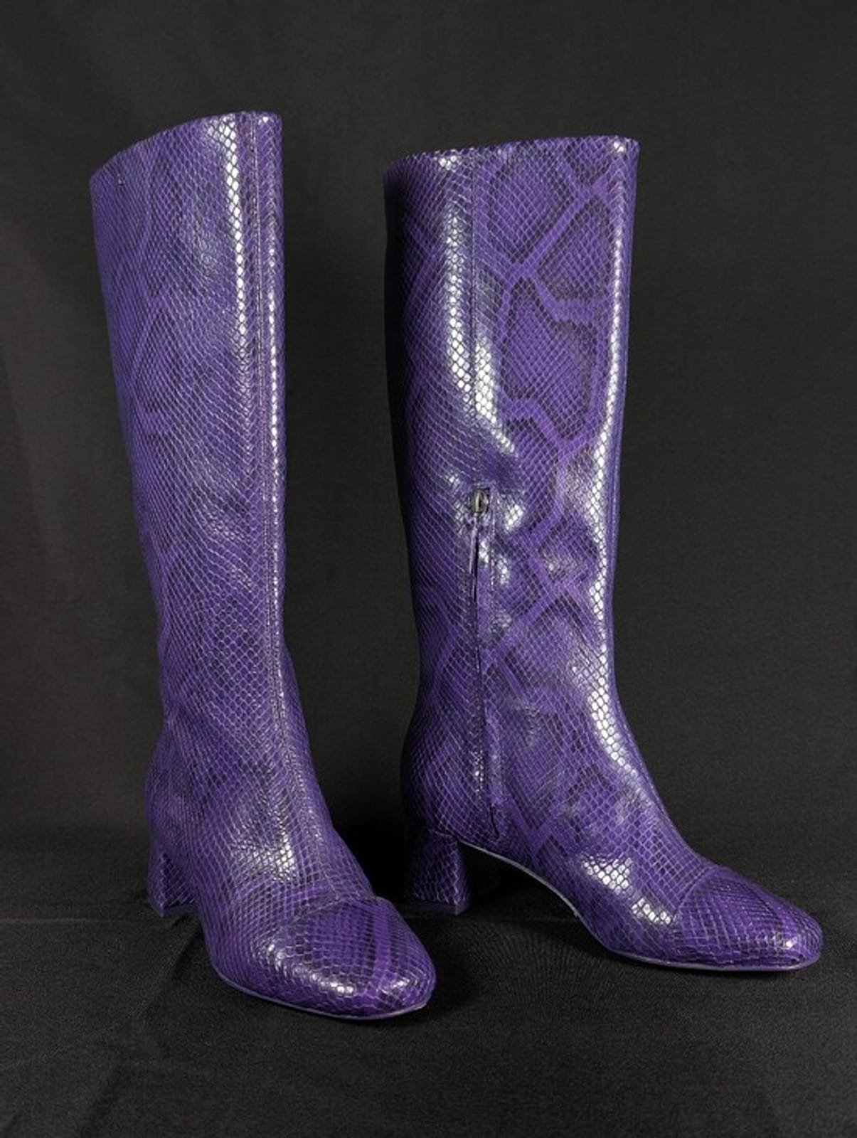 2048 29b680ba b418 4119 b69a 974cc0aa05fc 1781590651743 763395200.jpeg Larroudé Kate Purple Snake Print Leather Boot Size 6 Womens