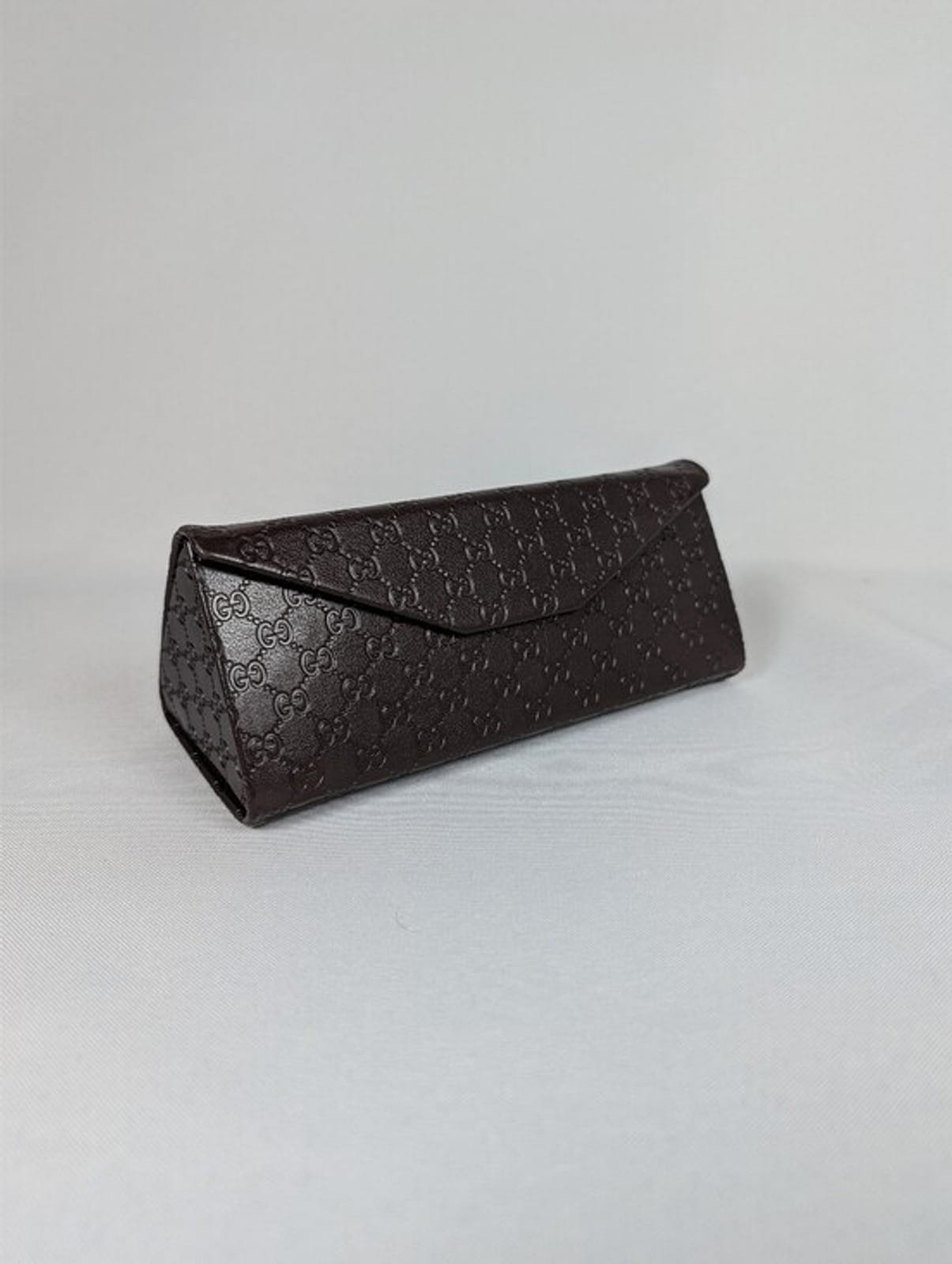2048 46596cda d933 4257 8a0e 5a177737fdc0 1781590438622 540460430.jpeg Gucci Guccissima Folding Sunglasses Case Brown Micro GG Leather OS Unisex