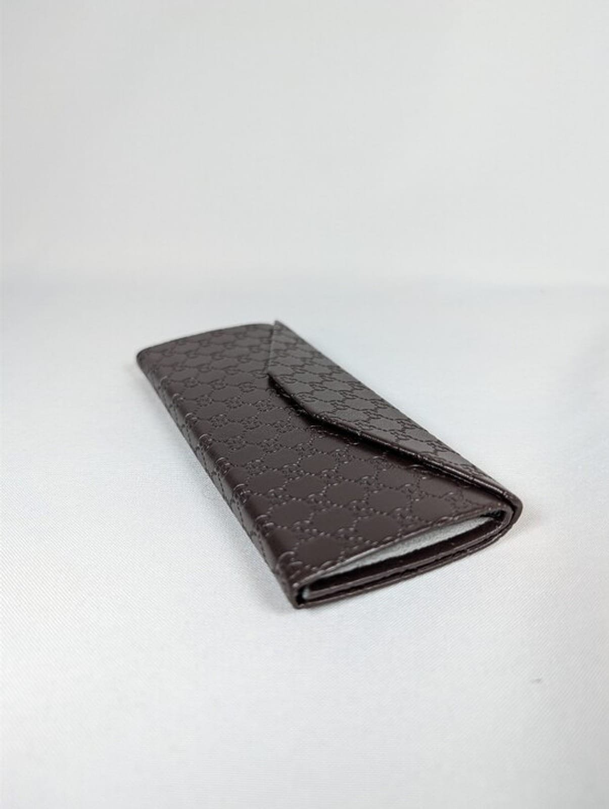 2048 46596cda d933 4257 8a0e 5a177737fdc0 1781590438624 434032031.jpeg Gucci Guccissima Folding Sunglasses Case Brown Micro GG Leather OS Unisex