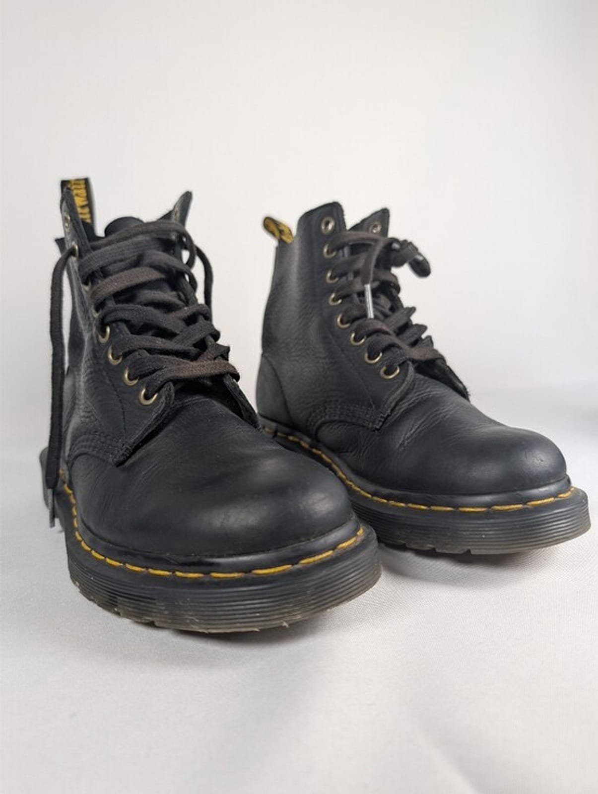 2048 9b0dc650 b028 4daf 8123 92dc7aaedf67 1781590619822 280510988.jpeg Dr Martens 1460 Pascal Black Pebbled Leather 8 Eye Boots Womens Size 5