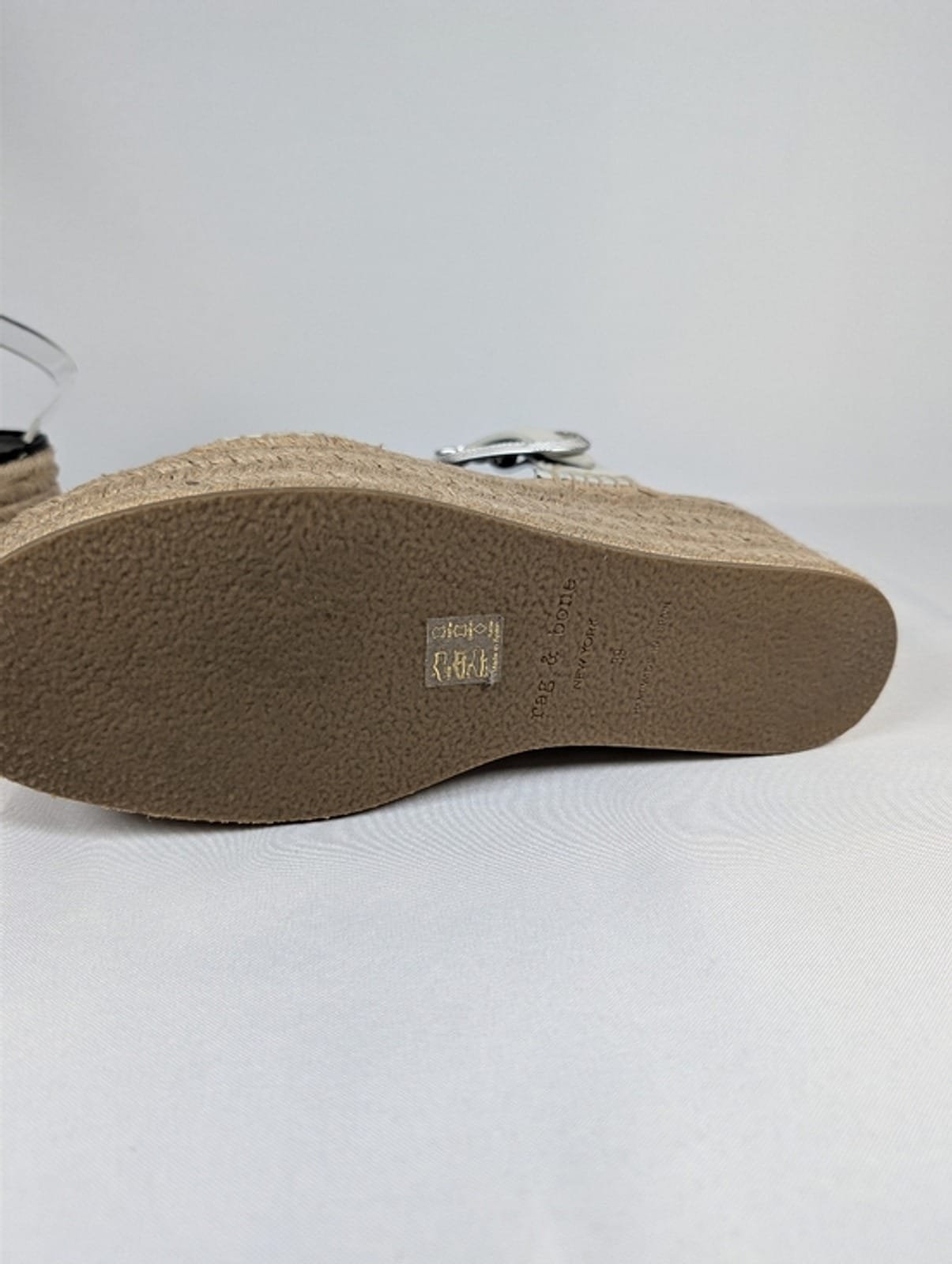 2048 e18dae99 735f 481e b6b1 f8559eff65c8 1781590588555 94603358.jpeg Rag & Bone August Platform Espadrille White Leather EU 39 US 9 Women Sandal